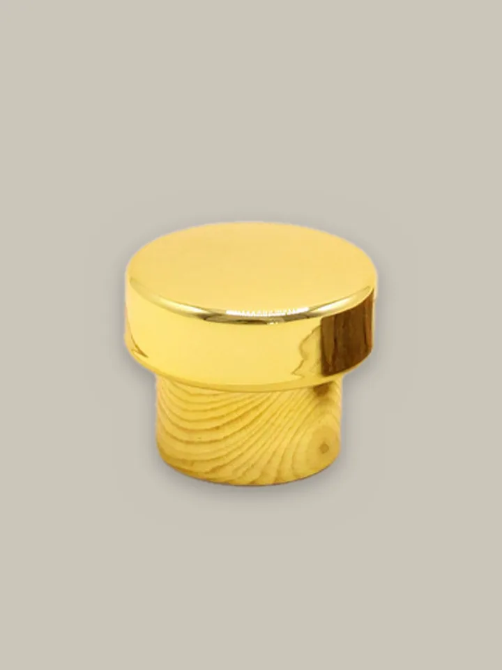 Designer cap, gold