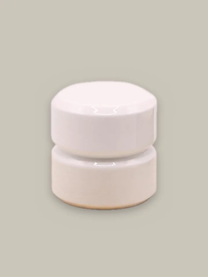 Designer cap, glossy white, weighted